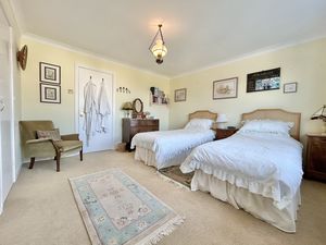 Photo 24- click for photo gallery